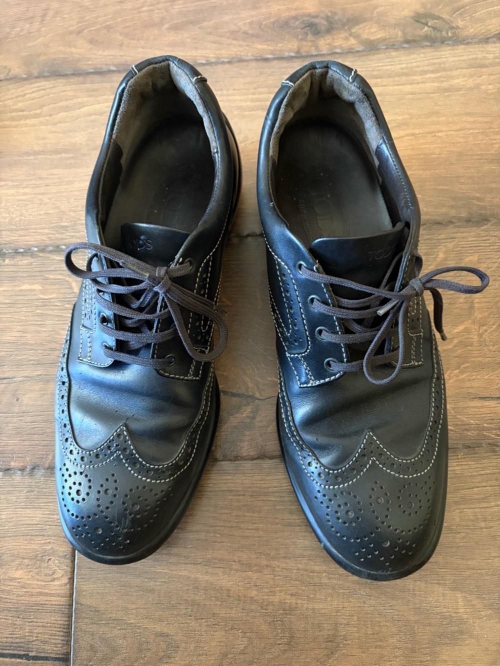 Tod’s Men's Black Wingtip Lace-Up Dress Shoes size 7.5